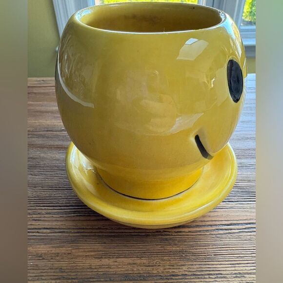 Mccoy 0386 Rare Vintage 1970’s Bright Yellow Smiley Ceramic Planter - Picture 4 of 15